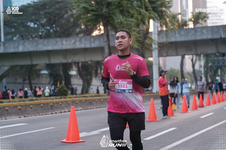 Race photo from Smartfren Run 2025 