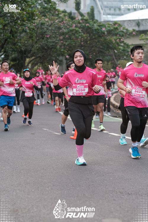 Race photo from Smartfren Run 2025 