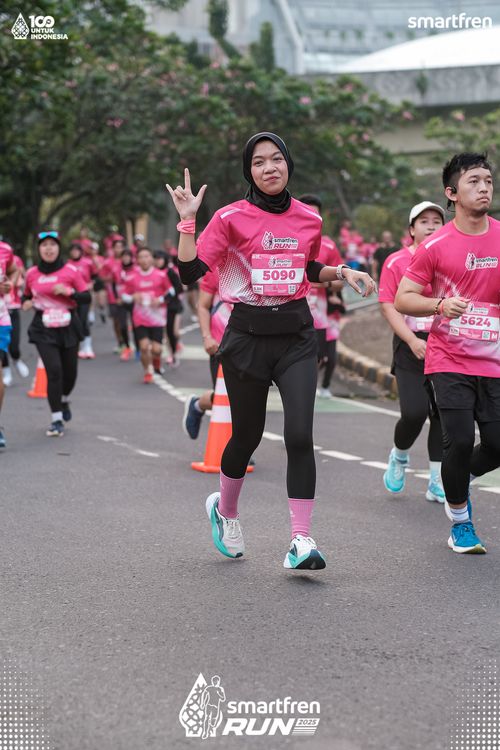 Race photo from Smartfren Run 2025 