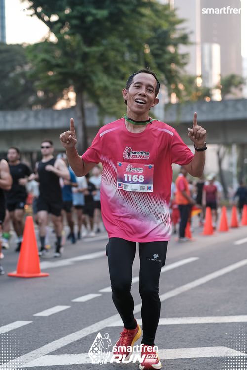 Race photo from Smartfren Run 2025 