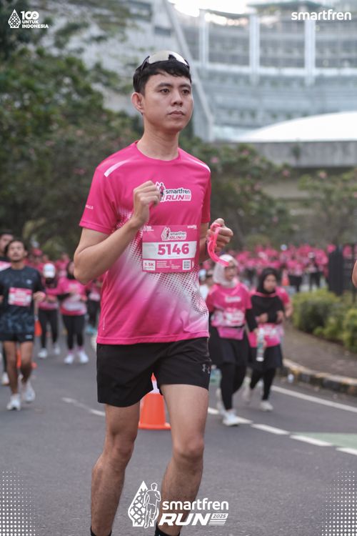Race photo from Smartfren Run 2025 