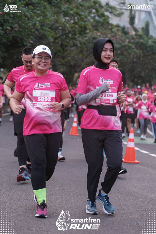 Race photo from Smartfren Run 2025 
