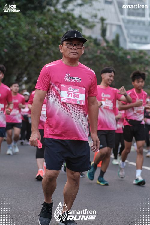 Race photo from Smartfren Run 2025 