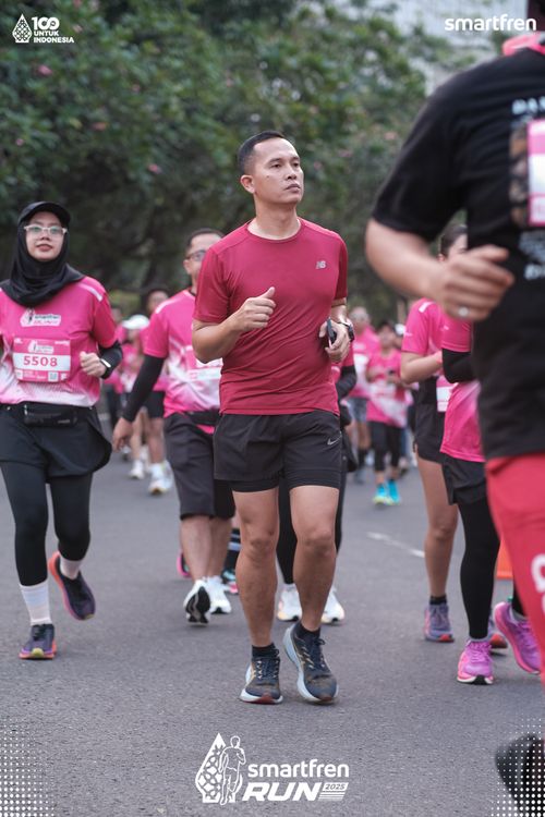 Race photo from Smartfren Run 2025 