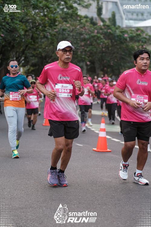 Race photo from Smartfren Run 2025 