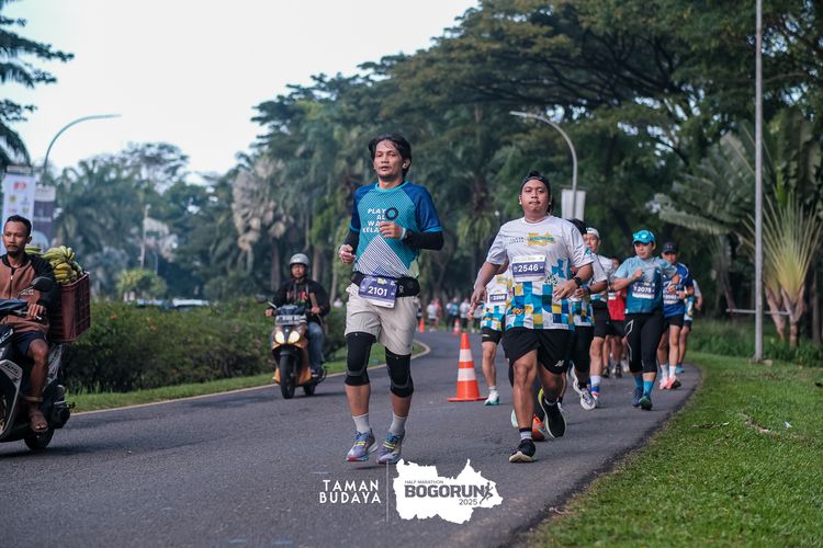 Race photo from Taman Budaya x BOGORUN 2025