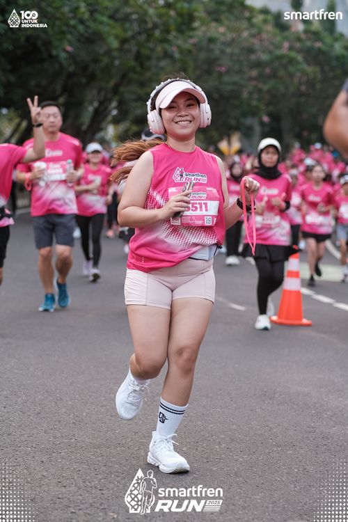 Race photo from Smartfren Run 2025 