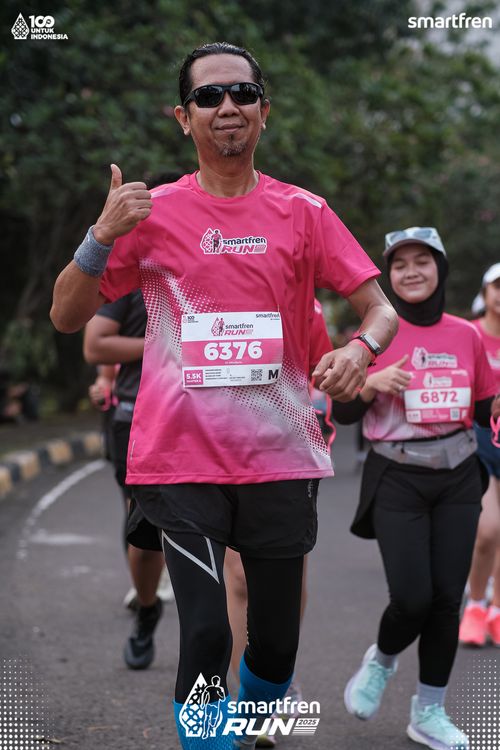 Race photo from Smartfren Run 2025 