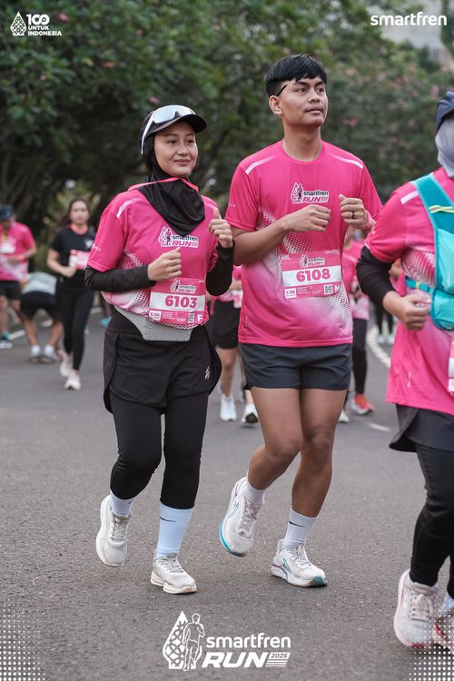 Race photo from Smartfren Run 2025 