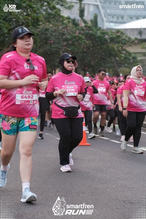 Race photo from Smartfren Run 2025 