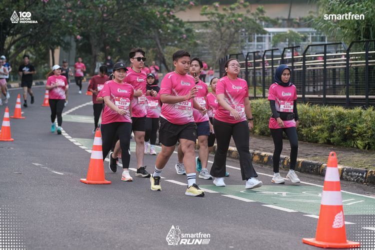 Race photo from Smartfren Run 2025 