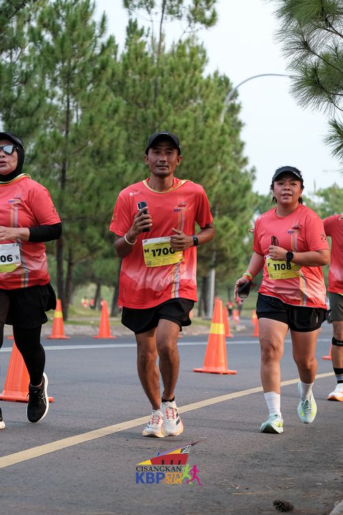 Race photo from CISANGKAN KBP CITY RUN 2025