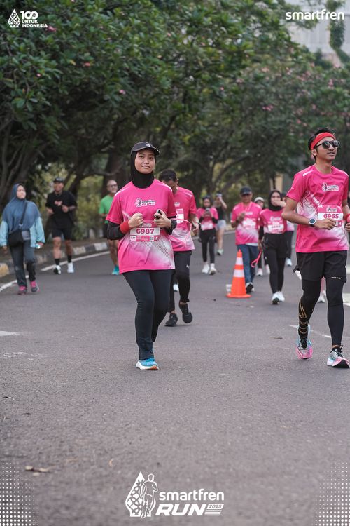 Race photo from Smartfren Run 2025 