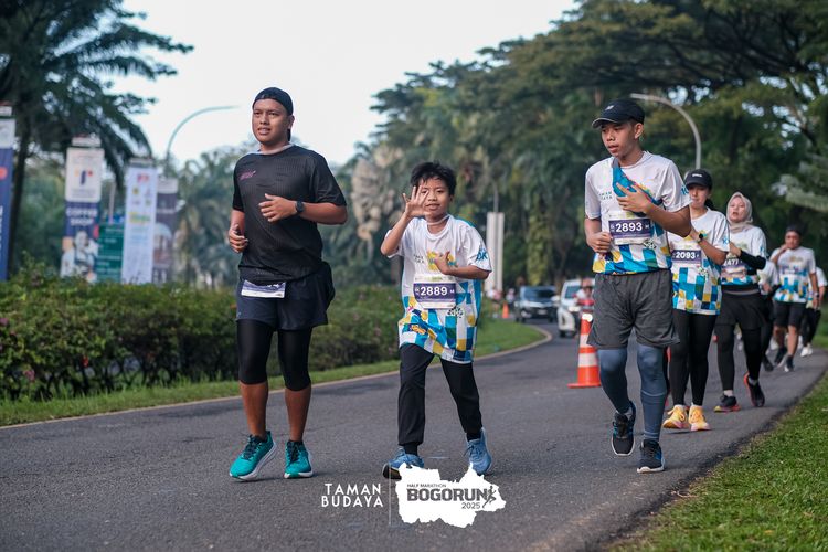 Race photo from Taman Budaya x BOGORUN 2025