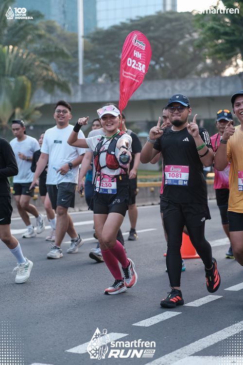 Race photo from Smartfren Run 2025 