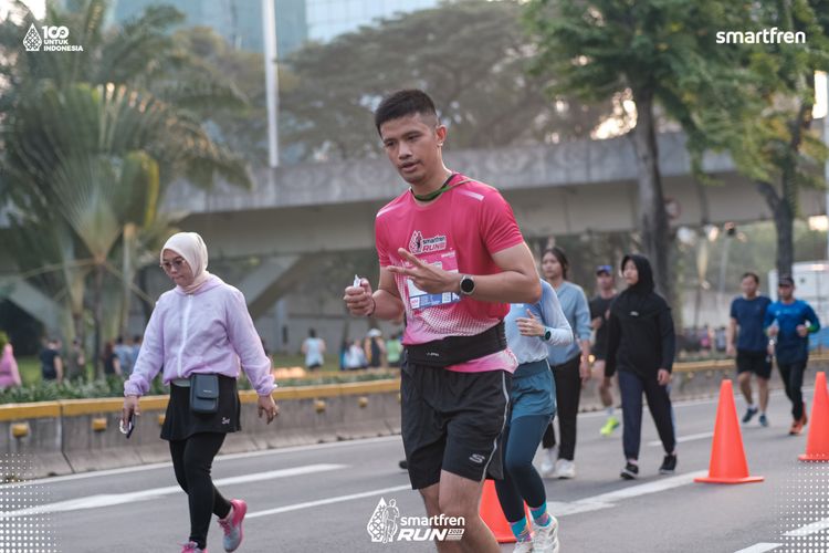 Race photo from Smartfren Run 2025 