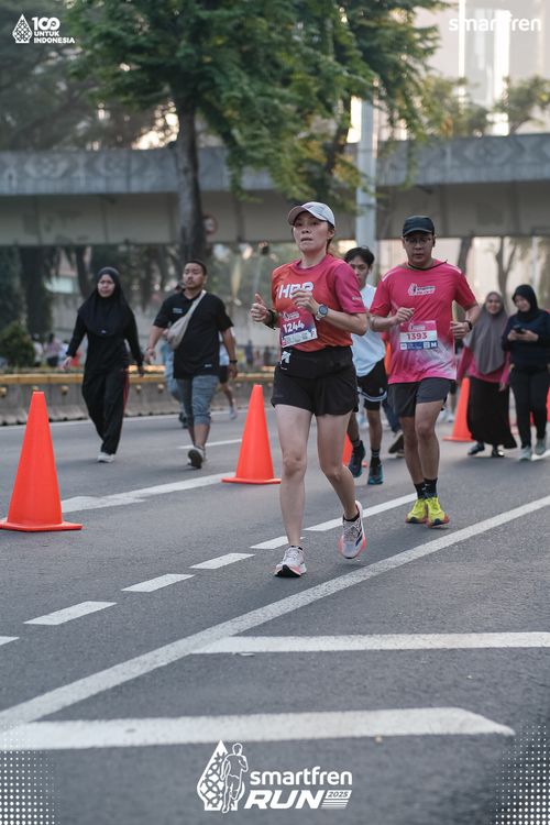 Race photo from Smartfren Run 2025 