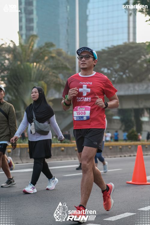 Race photo from Smartfren Run 2025 