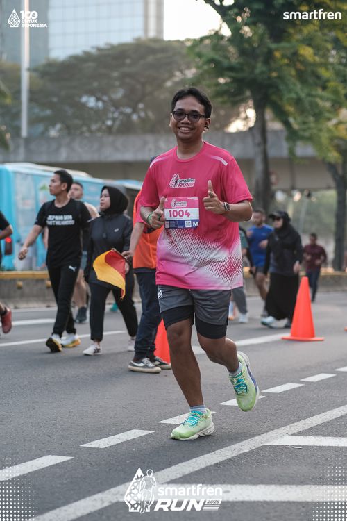 Race photo from Smartfren Run 2025 