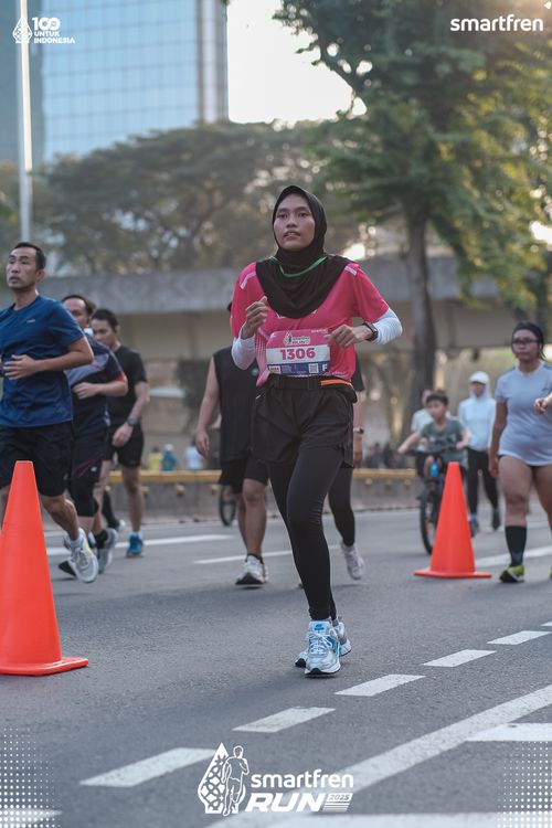 Race photo from Smartfren Run 2025 