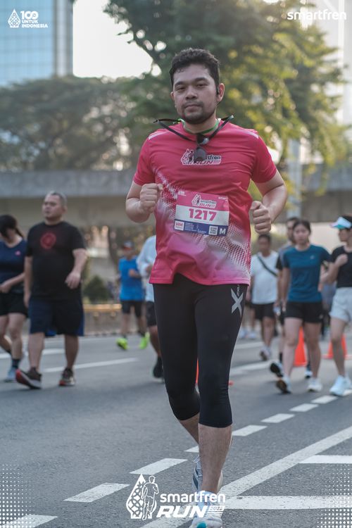 Race photo from Smartfren Run 2025 