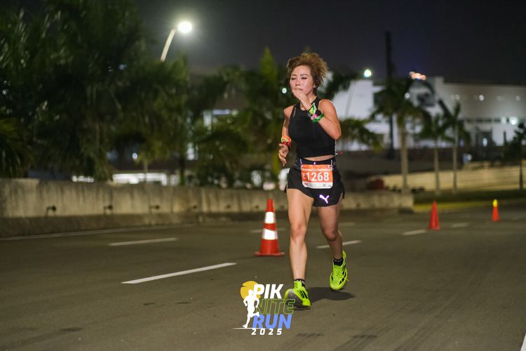 Race photo from PIK NITE RUN 2025