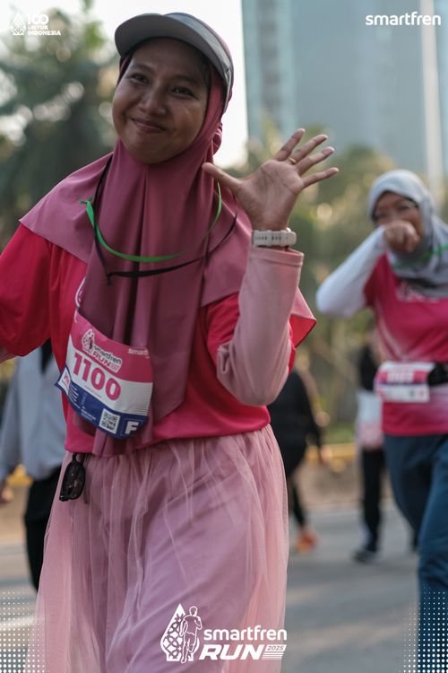 Race photo from Smartfren Run 2025 