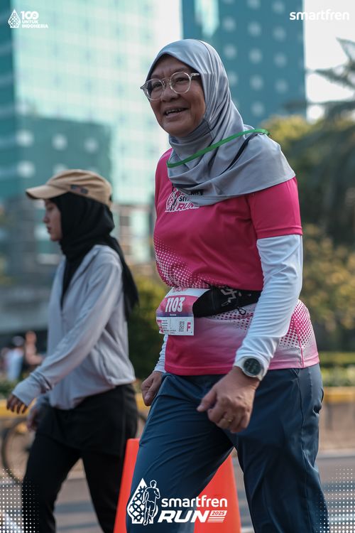 Race photo from Smartfren Run 2025 