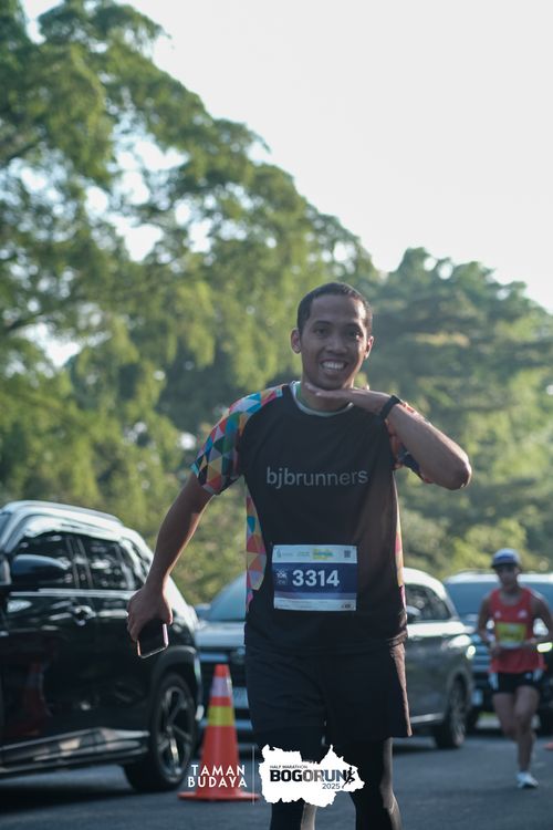 Race photo from Taman Budaya x BOGORUN 2025
