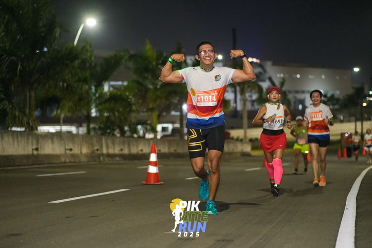 Race photo from PIK NITE RUN 2025