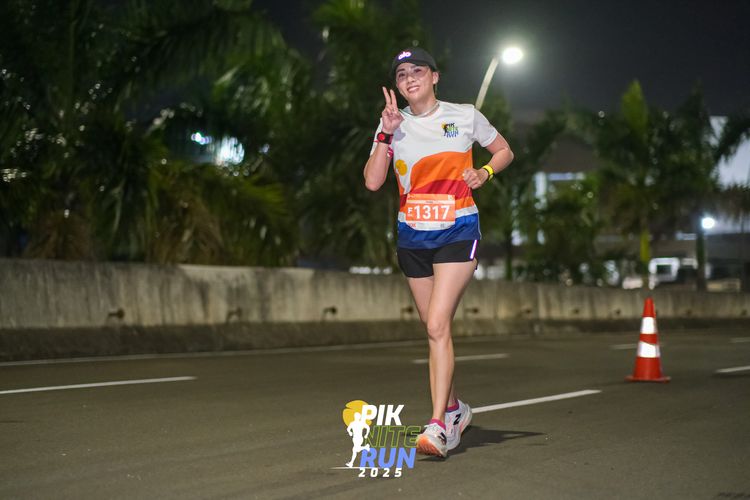 Race photo from PIK NITE RUN 2025