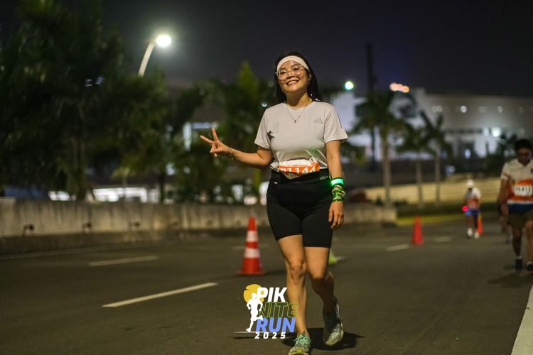 Race photo from PIK NITE RUN 2025