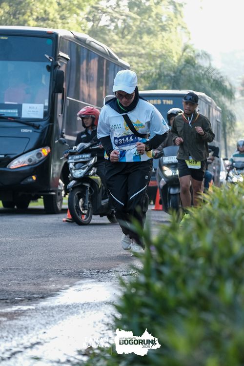 Race photo from Taman Budaya x BOGORUN 2025