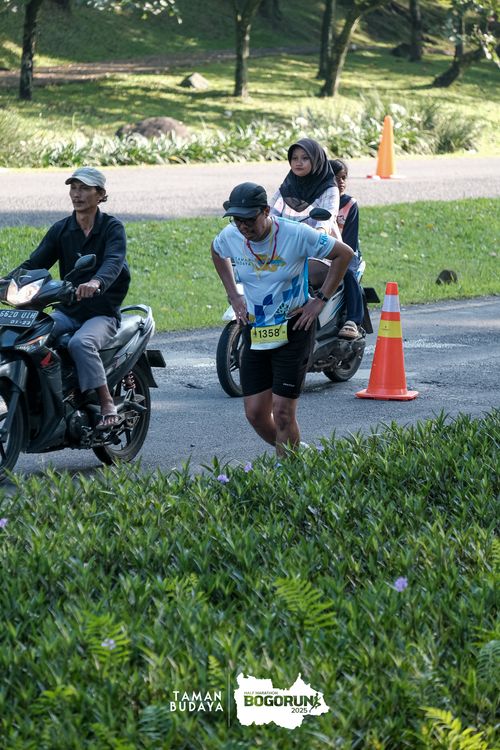 Race photo from Taman Budaya x BOGORUN 2025