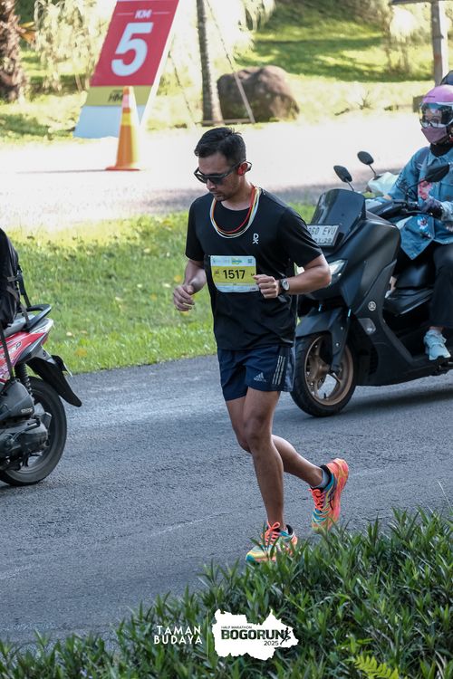 Race photo from Taman Budaya x BOGORUN 2025