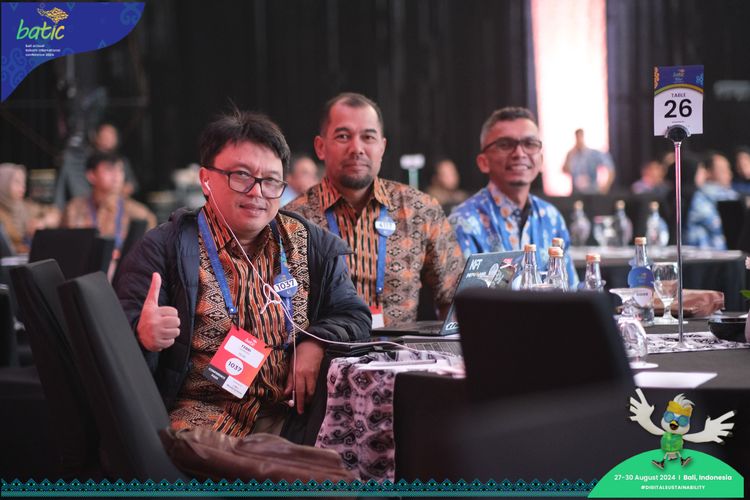 Race photo from Telin Batic 2024 Photo Search