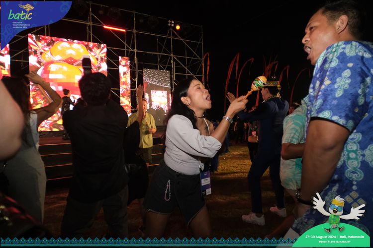Race photo from Telin Batic 2024 Photo Search
