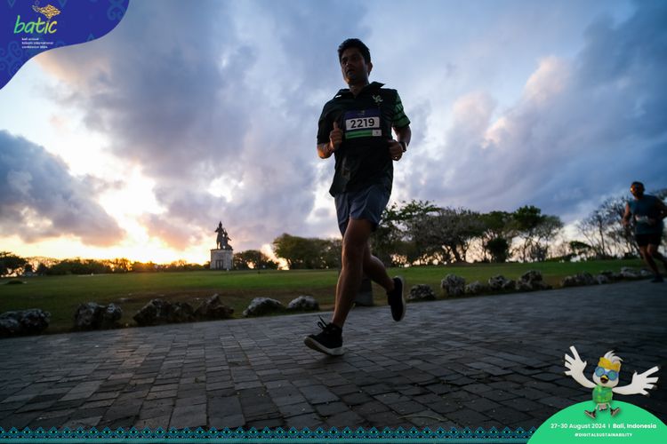Race photo from Telin Batic 2024 Photo Search