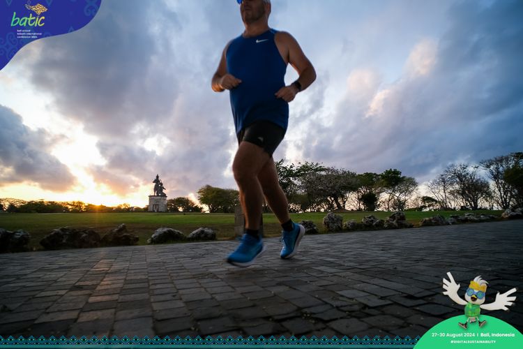 Race photo from Telin Batic 2024 Photo Search
