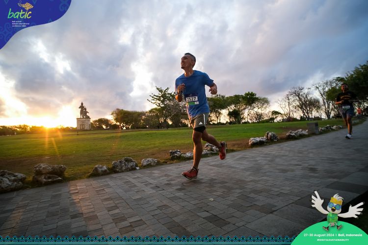 Race photo from Telin Batic 2024 Photo Search