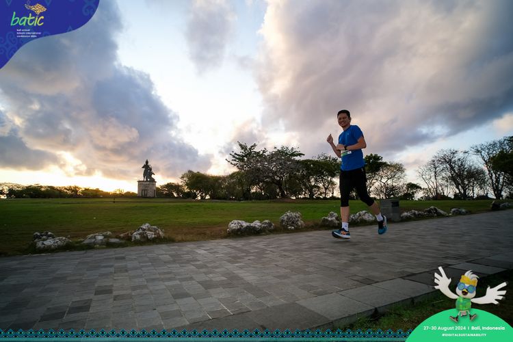 Race photo from Telin Batic 2024 Photo Search