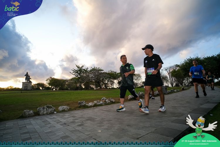 Race photo from Telin Batic 2024 Photo Search