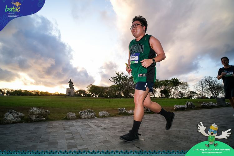 Race photo from Telin Batic 2024 Photo Search