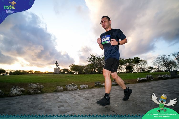 Race photo from Telin Batic 2024 Photo Search