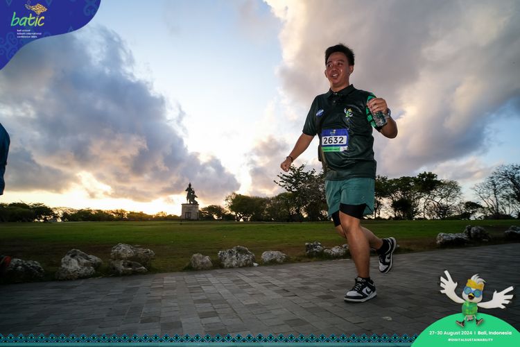 Race photo from Telin Batic 2024 Photo Search