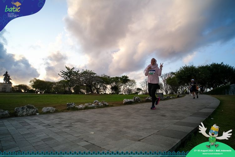 Race photo from Telin Batic 2024 Photo Search