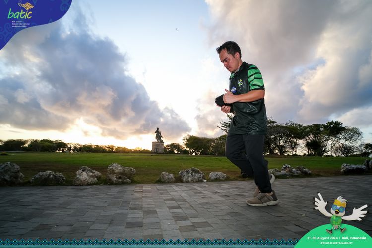 Race photo from Telin Batic 2024 Photo Search