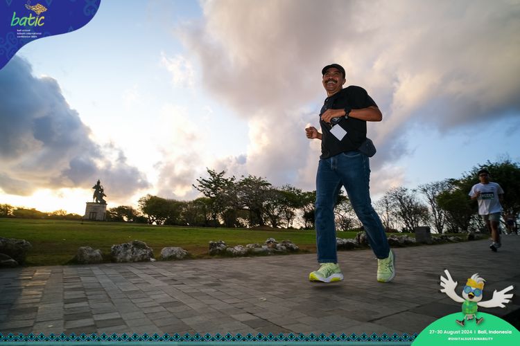 Race photo from Telin Batic 2024 Photo Search