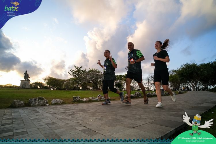 Race photo from Telin Batic 2024 Photo Search