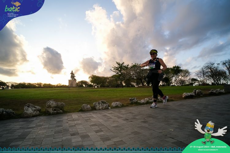Race photo from Telin Batic 2024 Photo Search